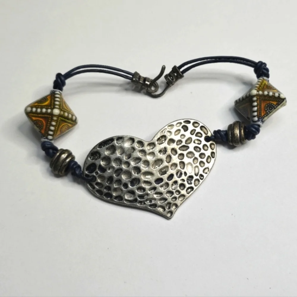 Handmade‎ Silver Heart Bracelet with Beaded Accents